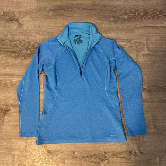 Patagonia Women Medium Capilene Long Sleeve Mock Neck Pullover 1/4 Zip Sweater - Picture 3 of 13